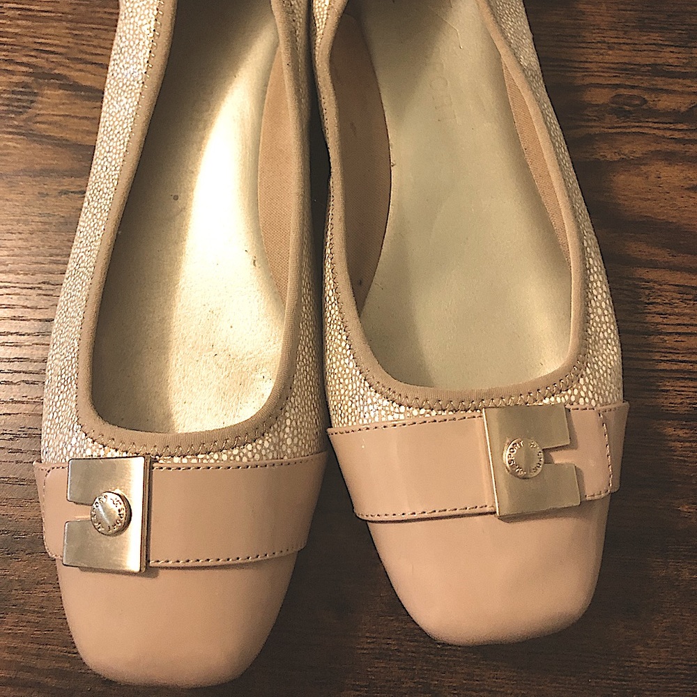 Ann Klein athletic works shoes